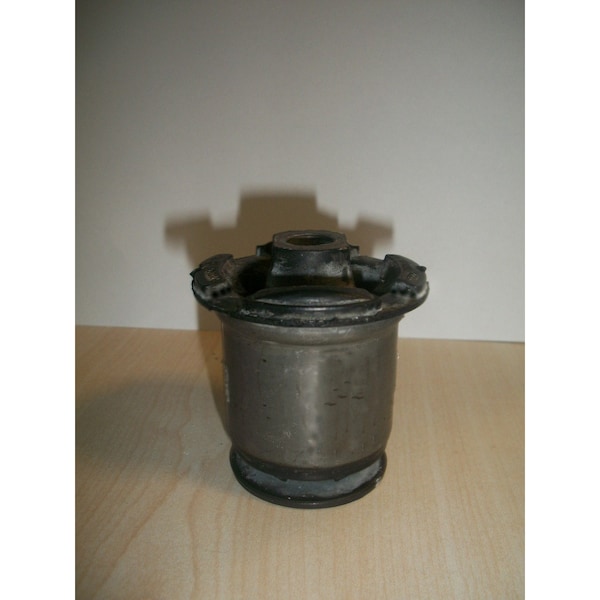 Suspensia Control Arm Bushing, X22Bu7506 X22BU7506 - main